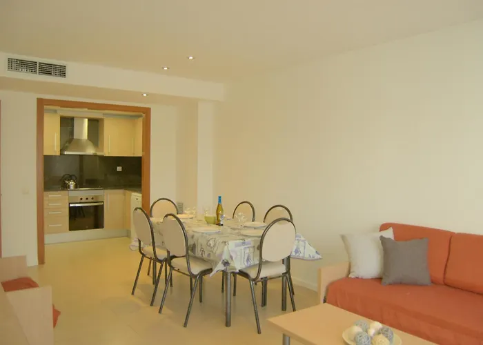 Aura, Centro De 2 * 滨海略雷特